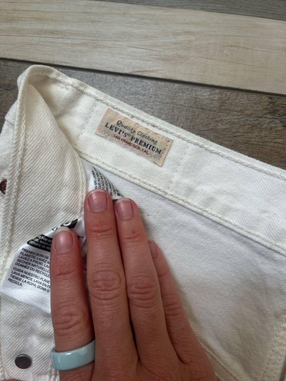 LEVI’S | 501 shorts - Picture 3 of 4